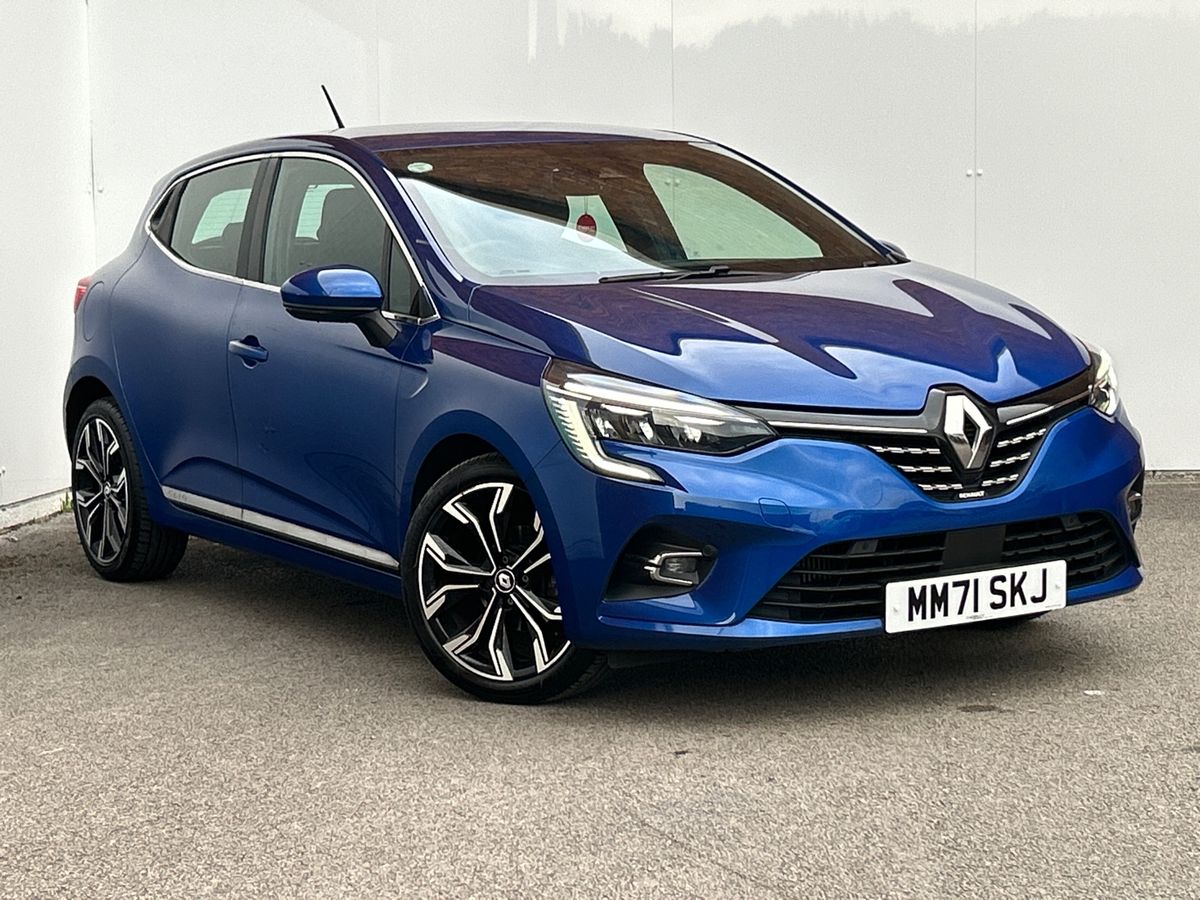 Main listing image - Renault Clio