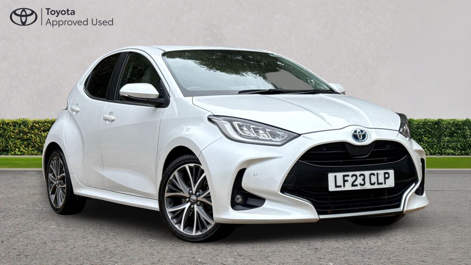 Main listing image - Toyota Yaris
