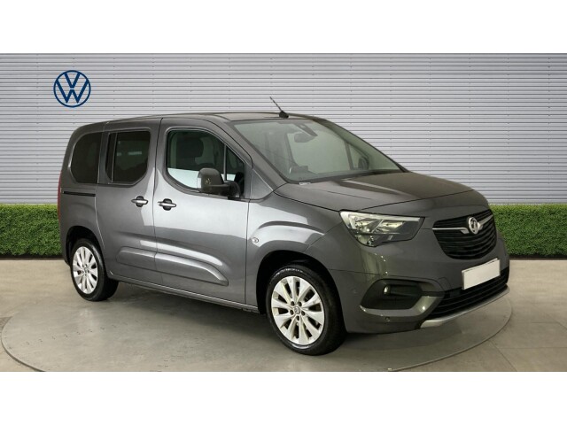 Main listing image - Vauxhall Combo Life