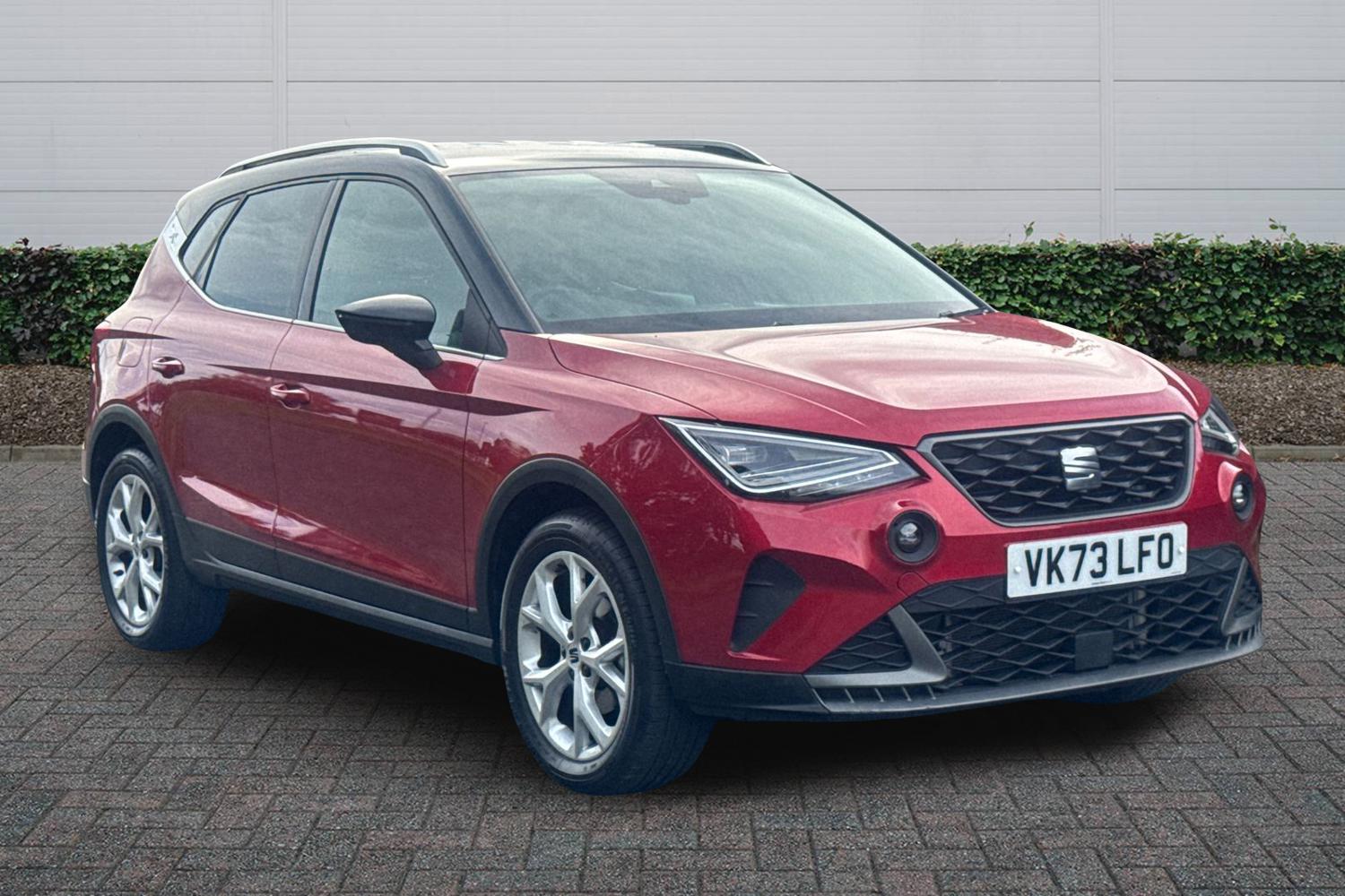 Main listing image - SEAT Arona