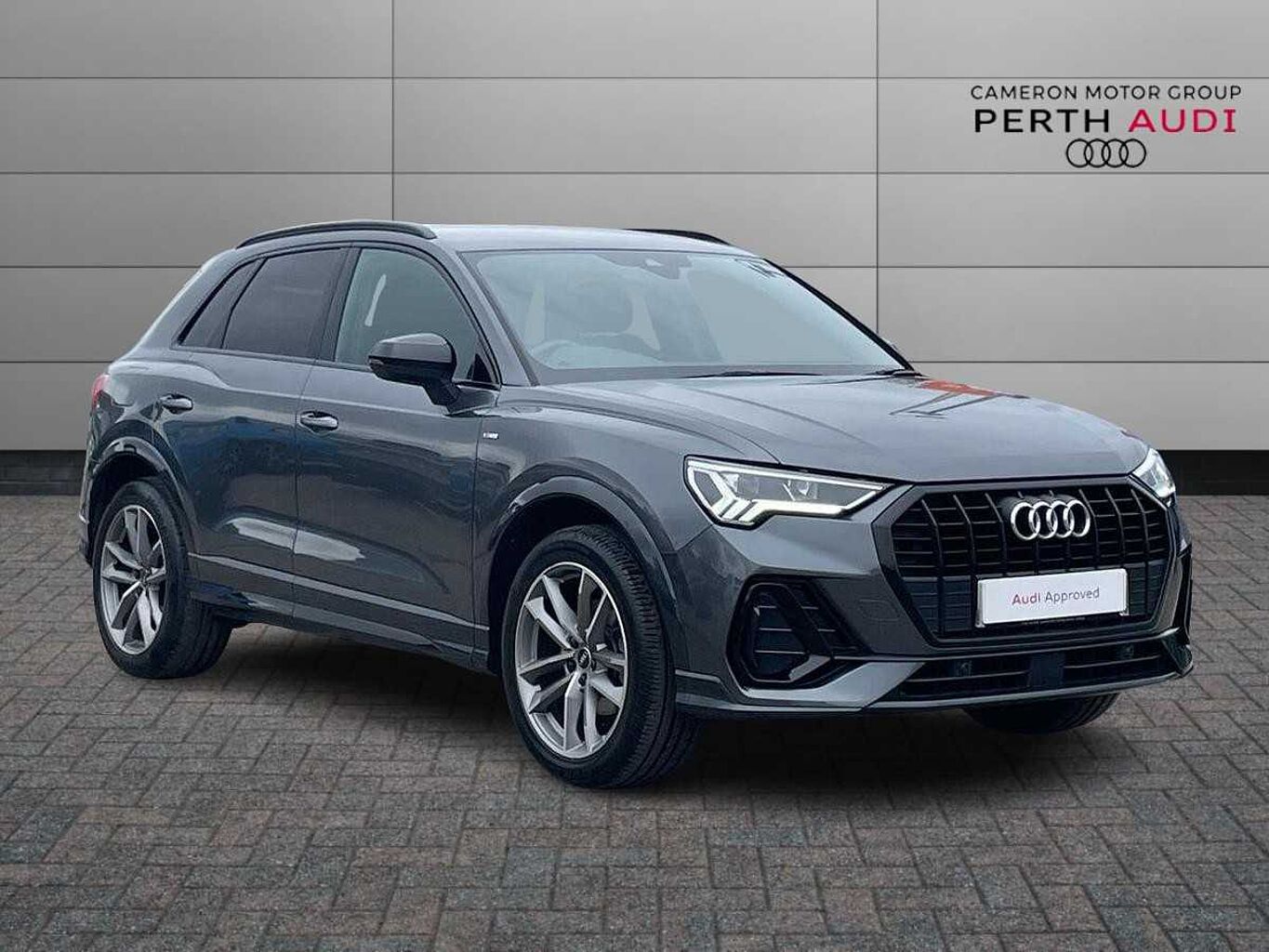 Main listing image - Audi Q3