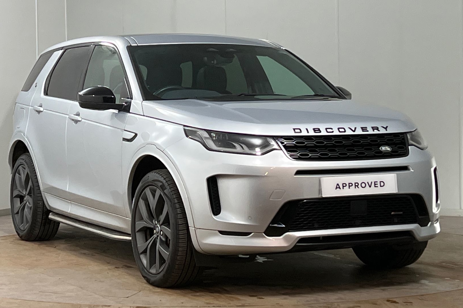 Main listing image - Land Rover Discovery Sport