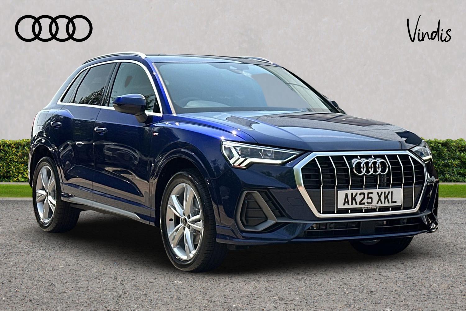 Main listing image - Audi Q3