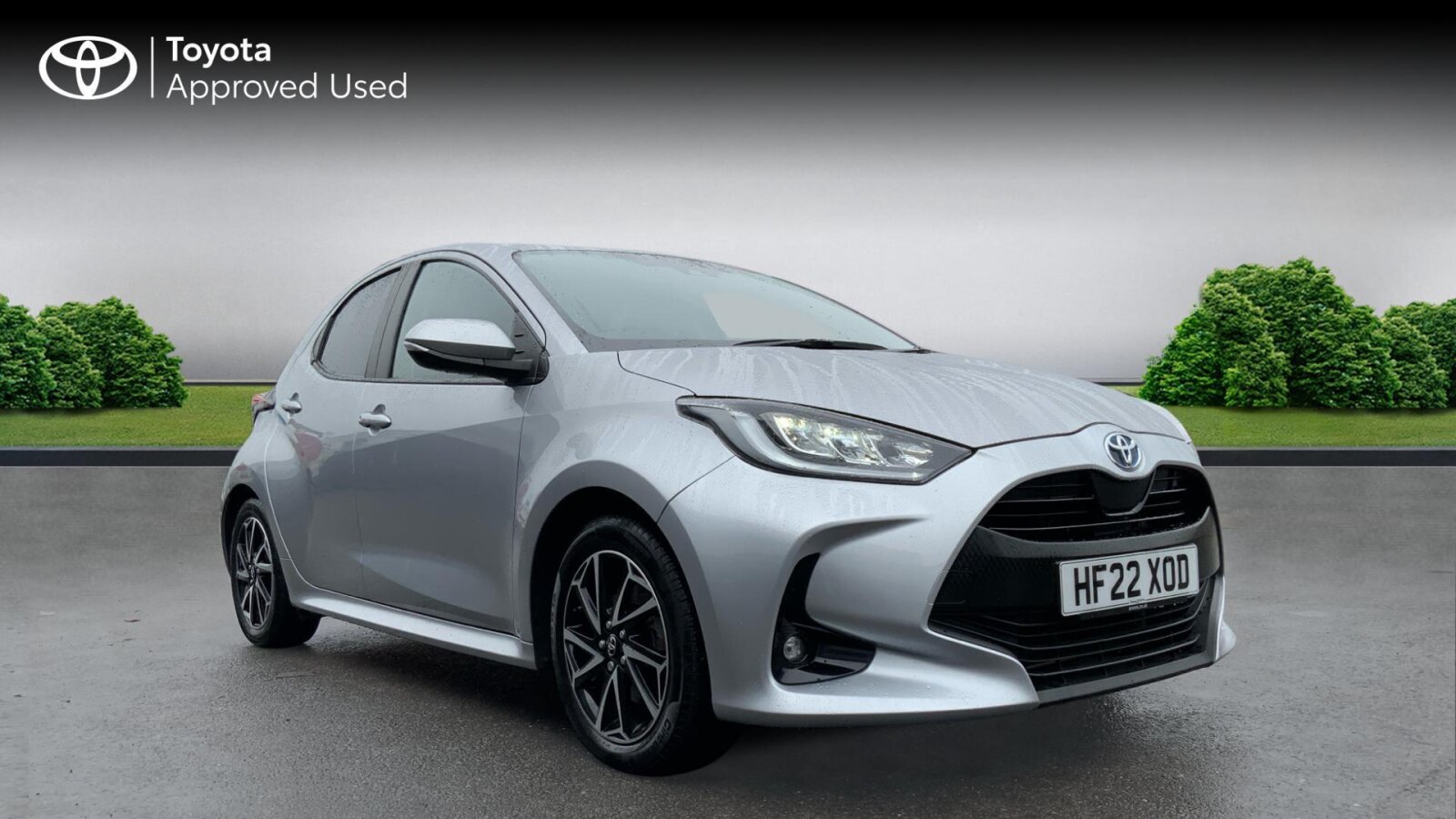 Main listing image - Toyota Yaris