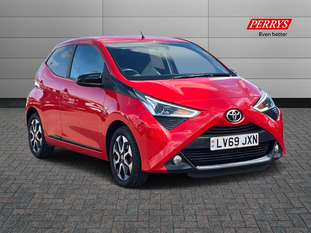 Main listing image - Toyota Aygo