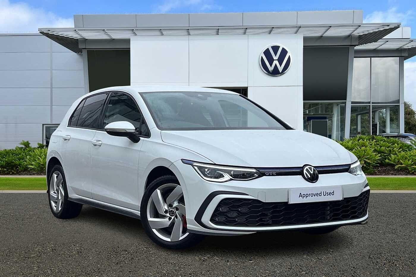 Main listing image - Volkswagen Golf GTE