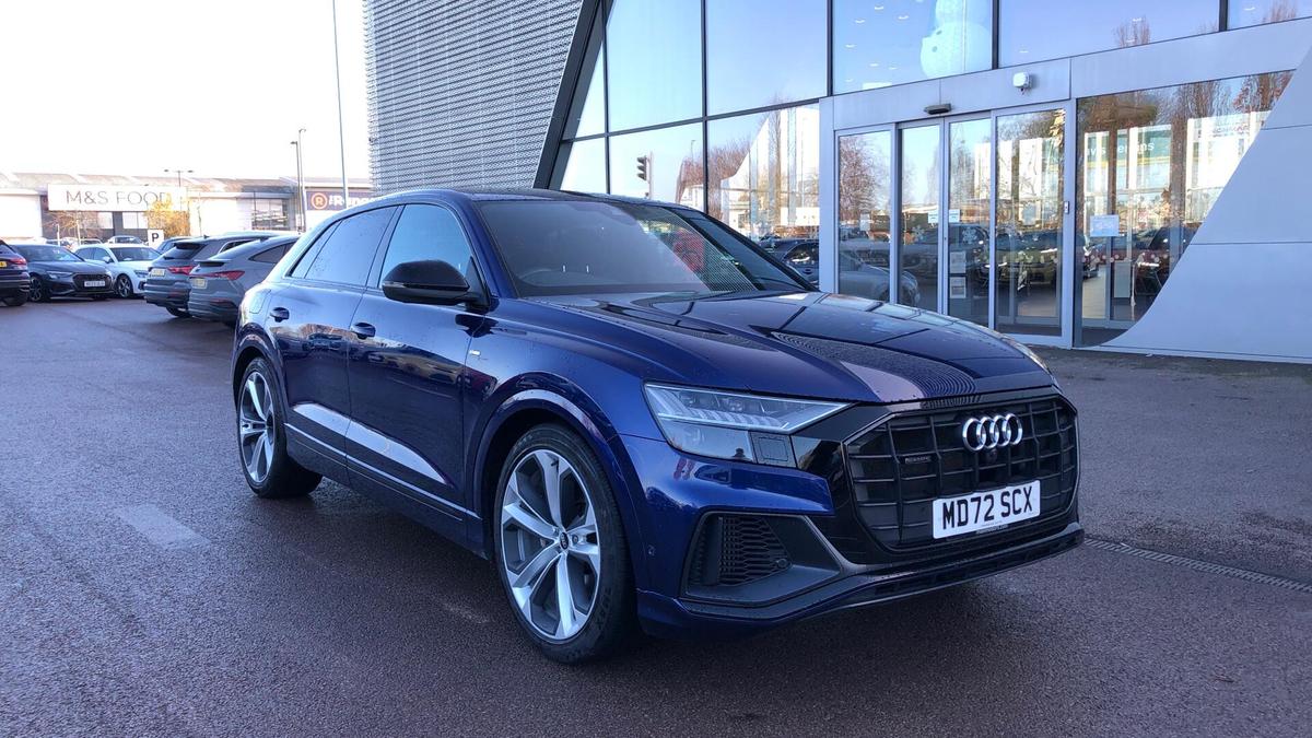 Main listing image - Audi Q8
