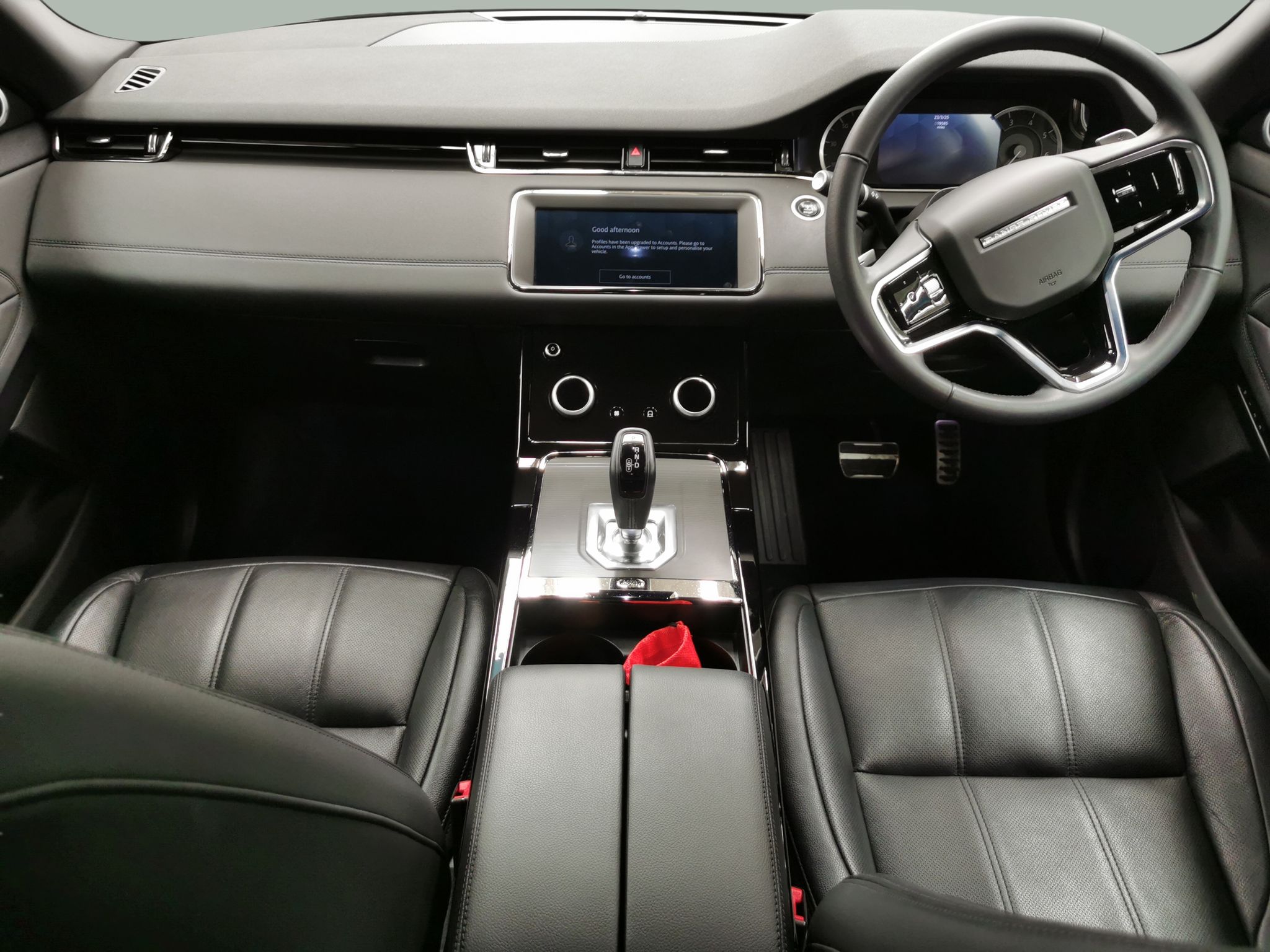 Main listing image - Land Rover Range Rover Evoque