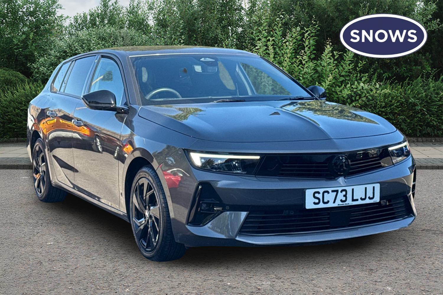 Main listing image - Vauxhall Astra