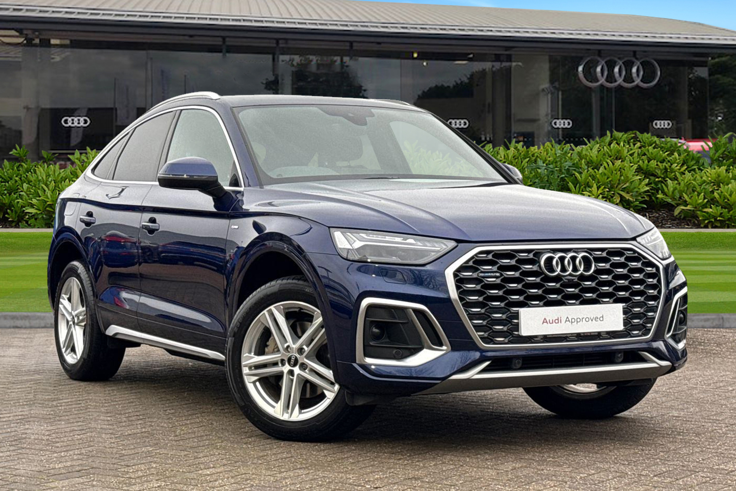 Main listing image - Audi Q5 Sportback