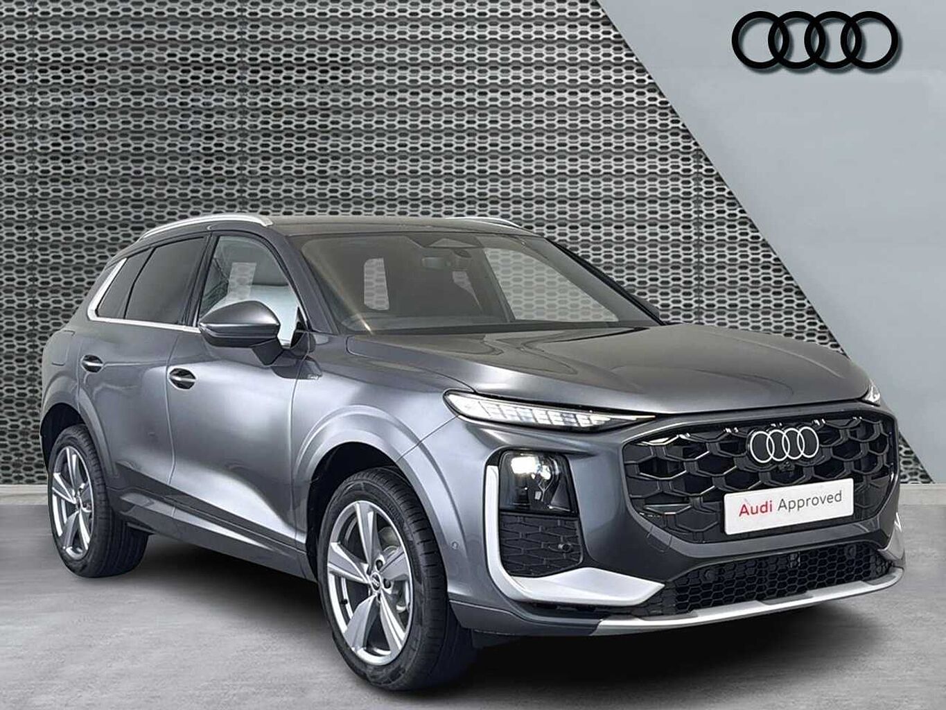 Main listing image - Audi Q3