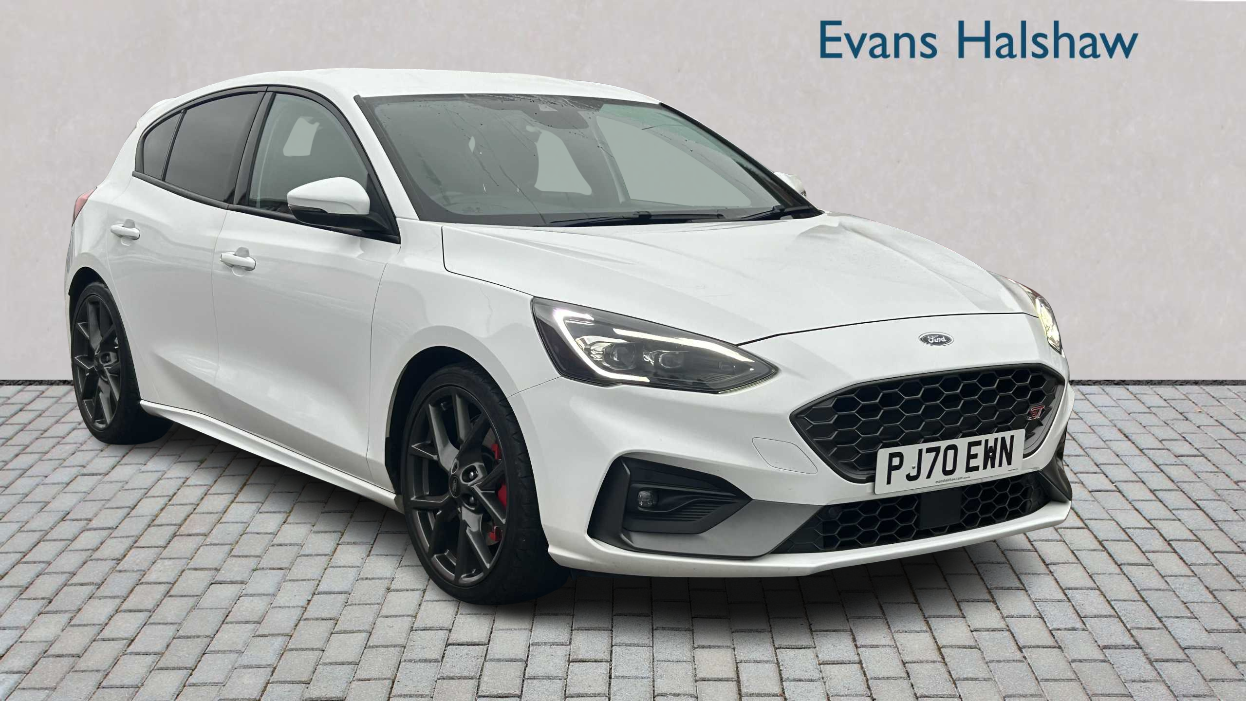 Main listing image - Ford Focus ST