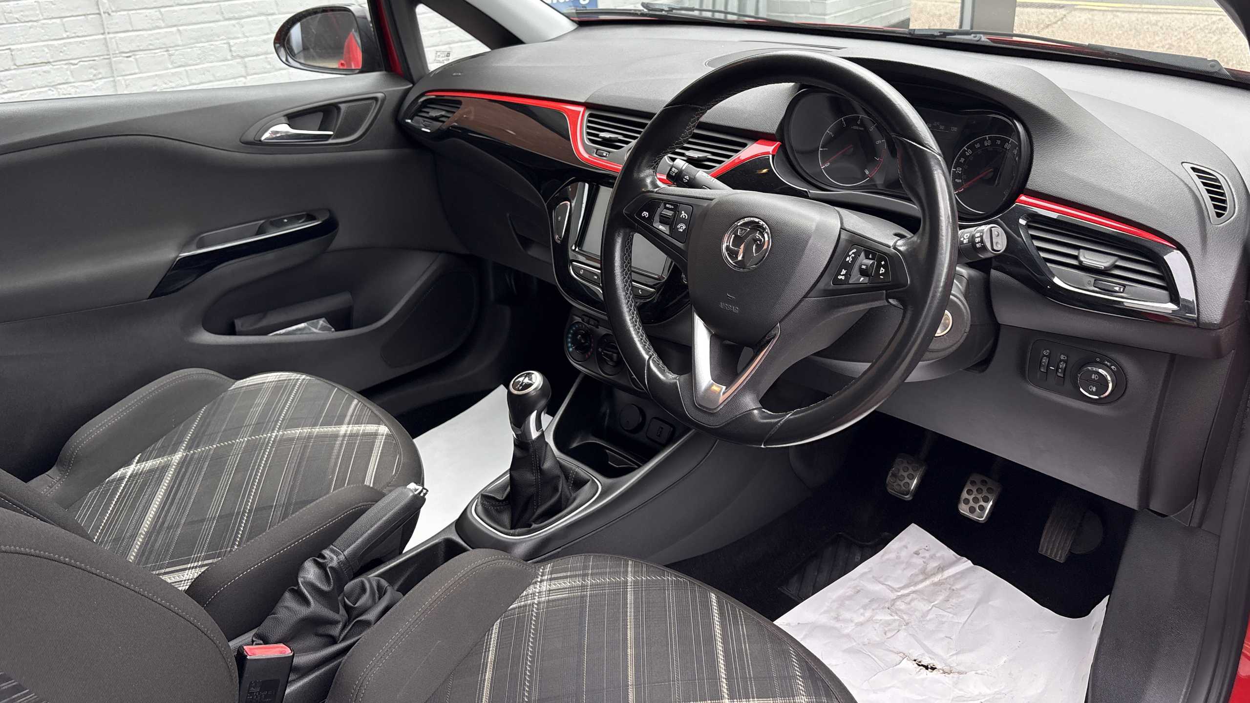 Main listing image - Vauxhall Corsa