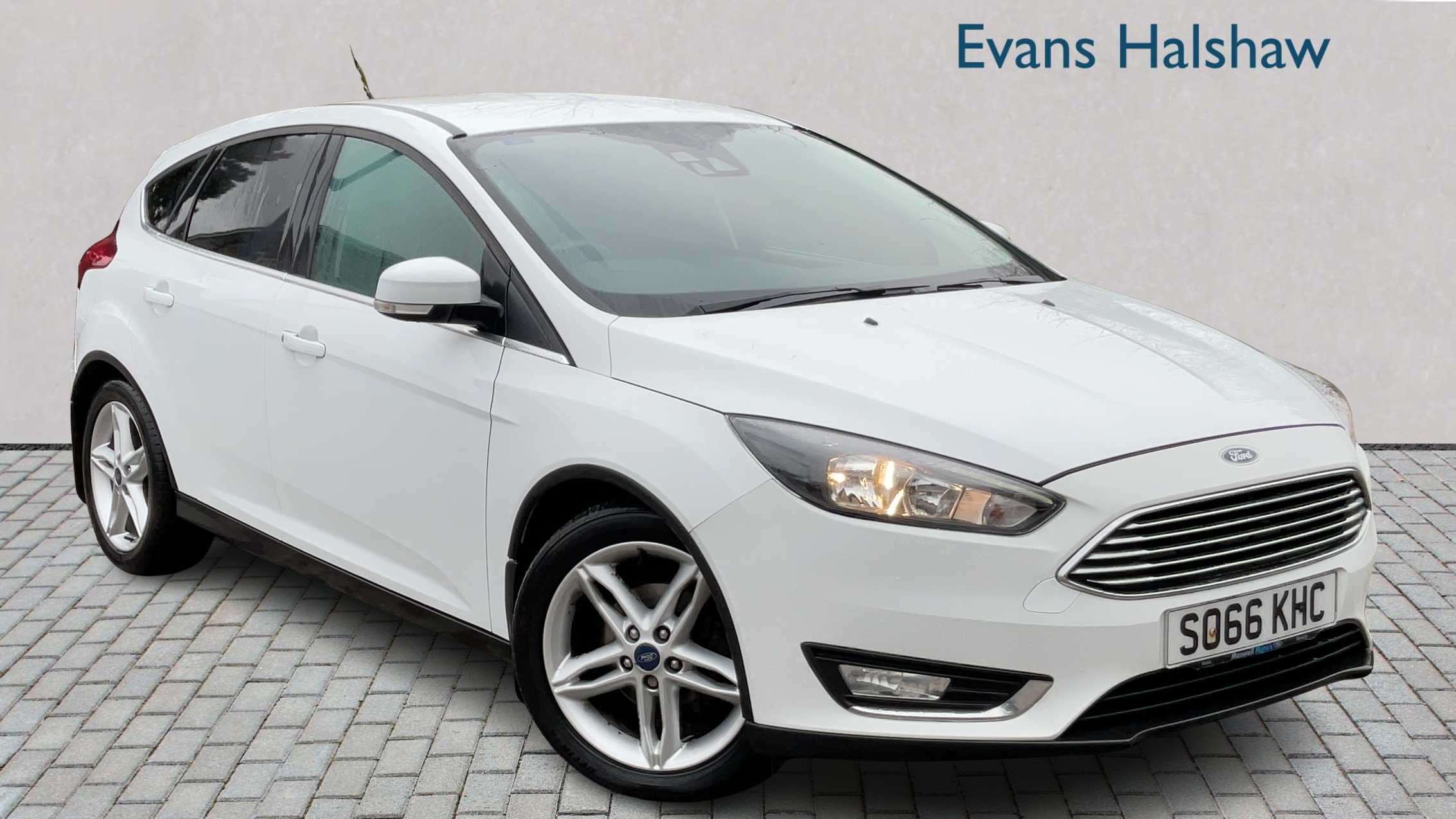 Main listing image - Ford Focus