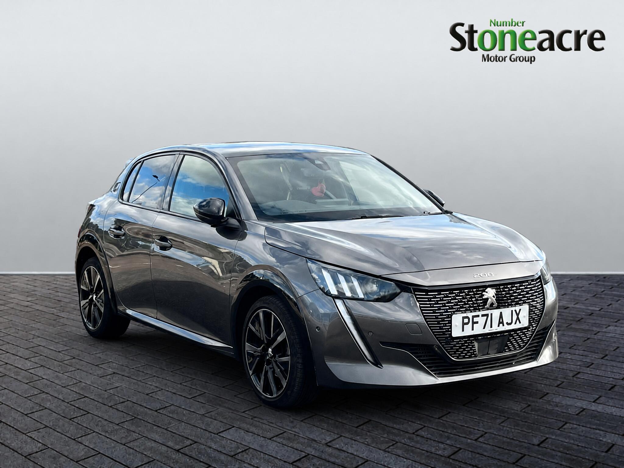 Main listing image - Peugeot 208