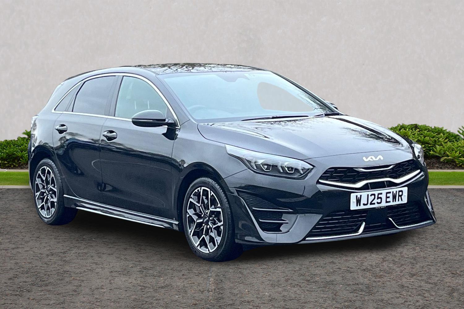 Main listing image - Kia Ceed