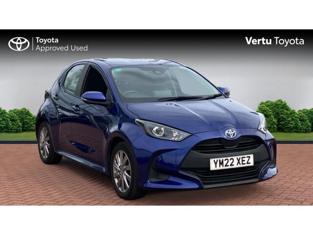 Main listing image - Toyota Yaris