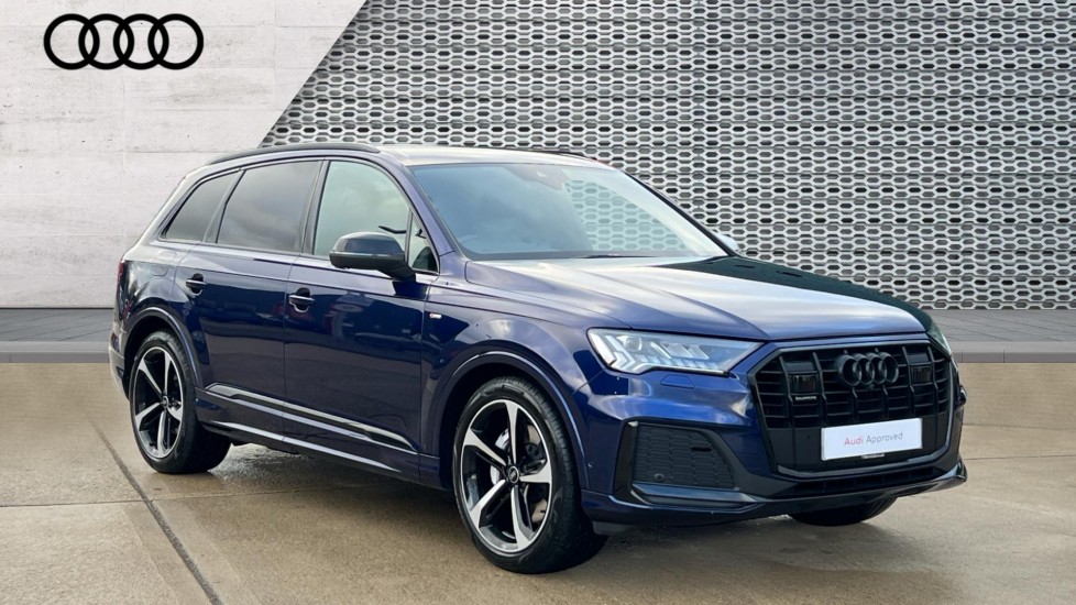 Main listing image - Audi Q7