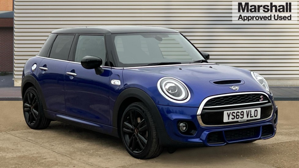 Main listing image - MINI Hatchback 5dr