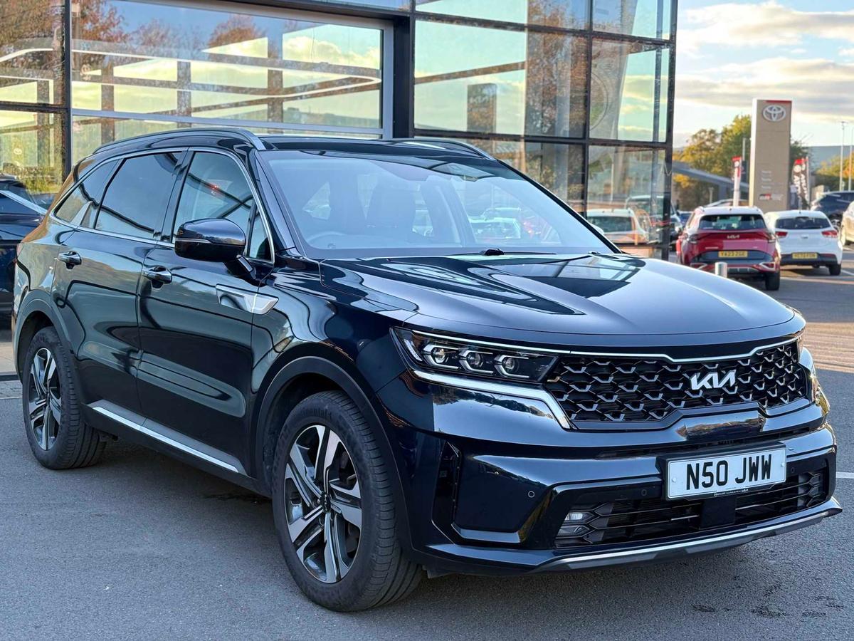 Main listing image - Kia Sorento