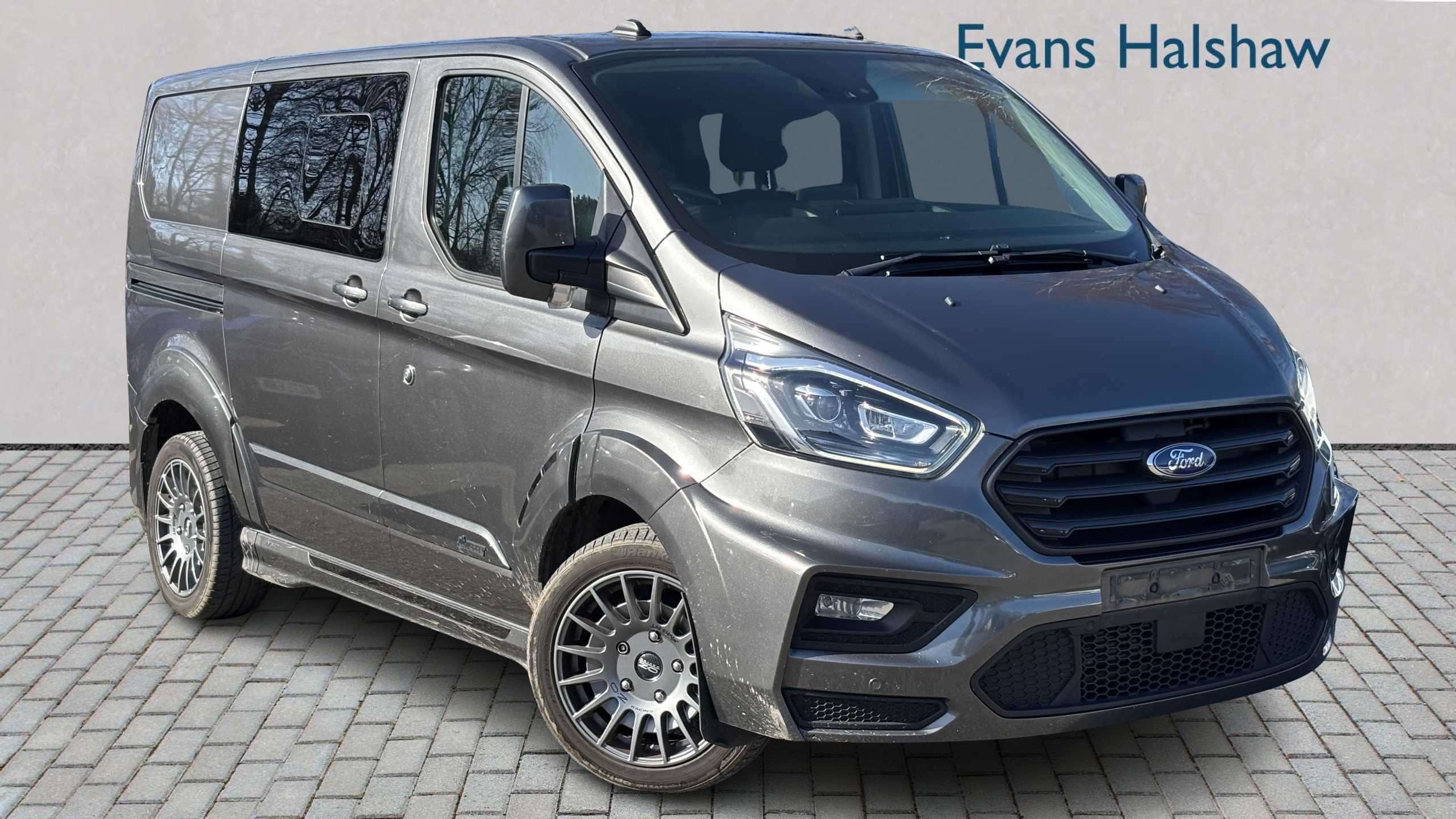 Main listing image - Ford Transit Custom