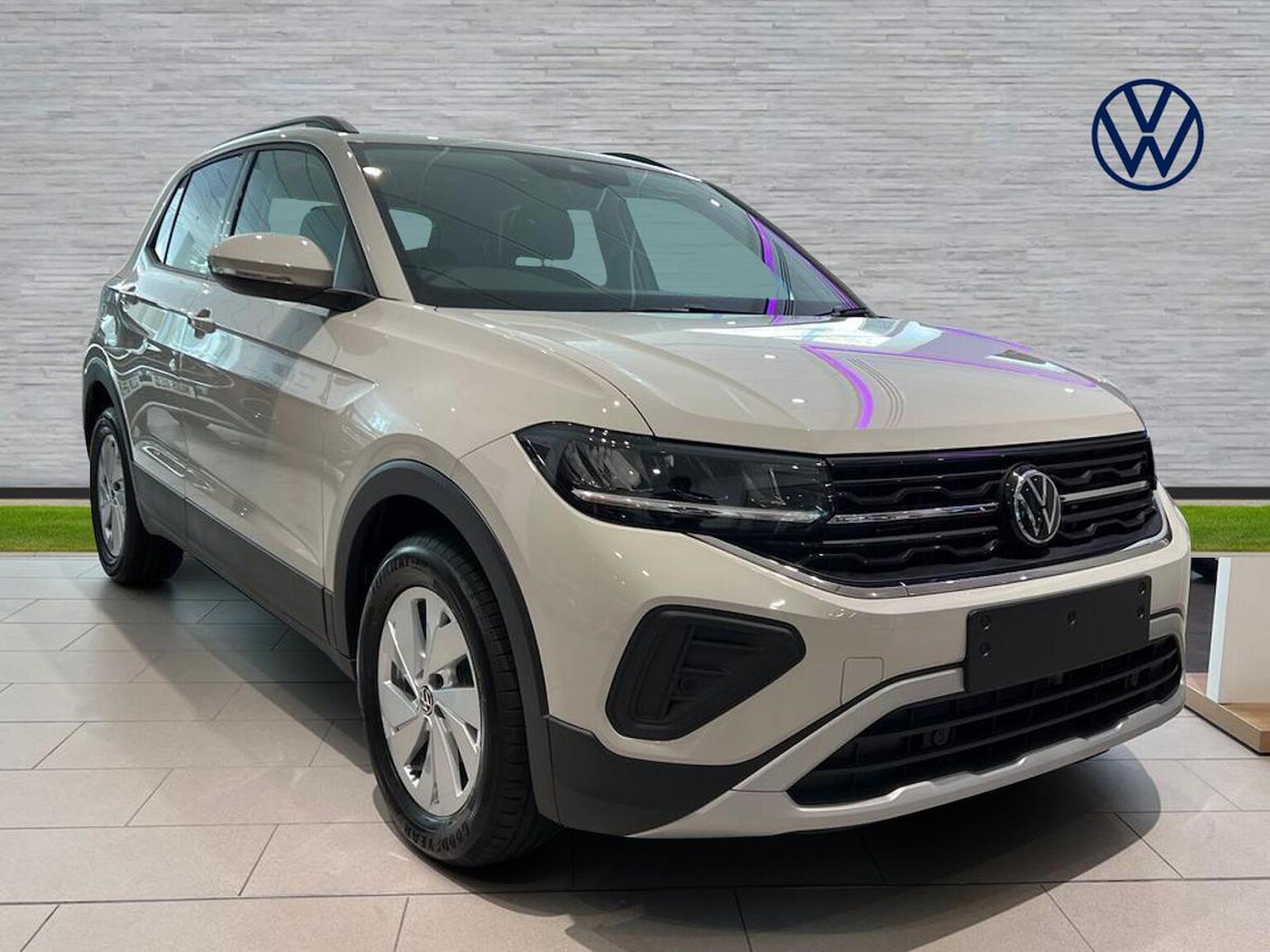 Main listing image - Volkswagen T-Cross
