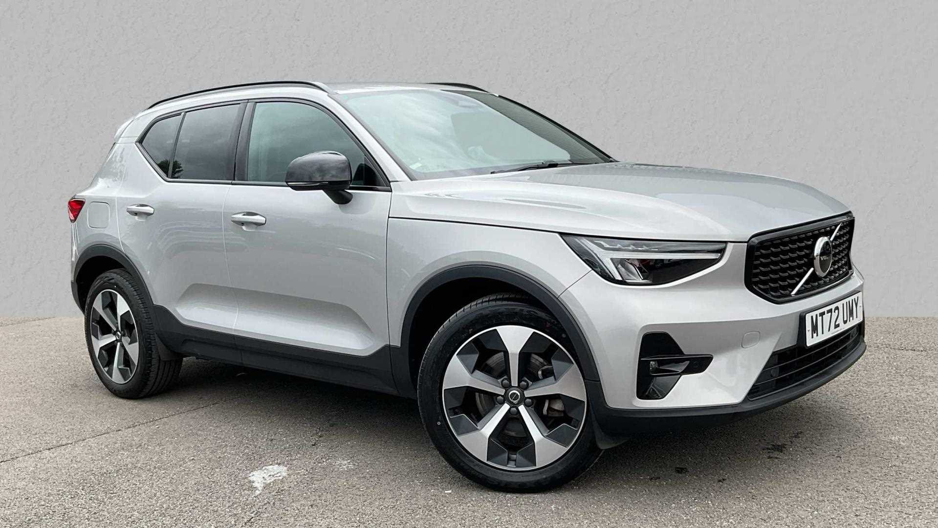 Main listing image - Volvo XC40
