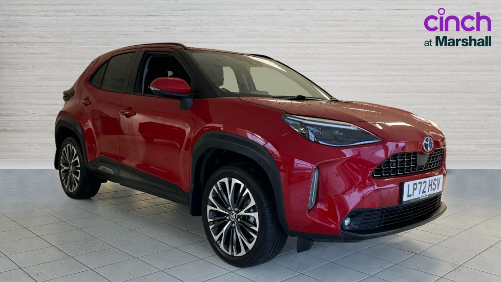 Main listing image - Toyota Yaris Cross