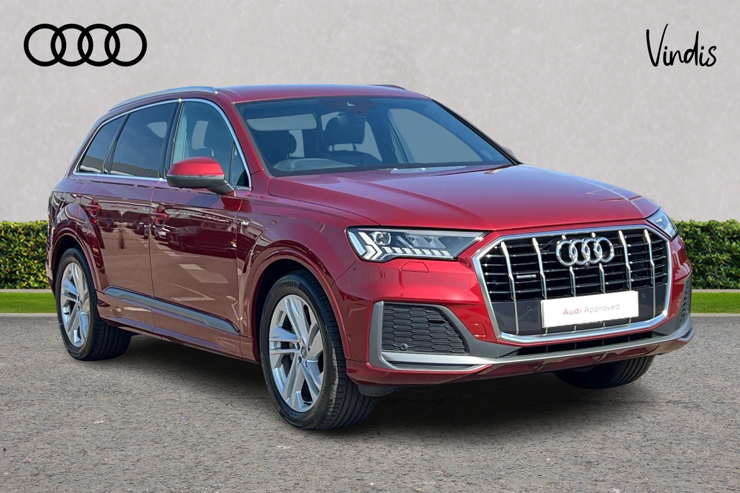 Main listing image - Audi Q7
