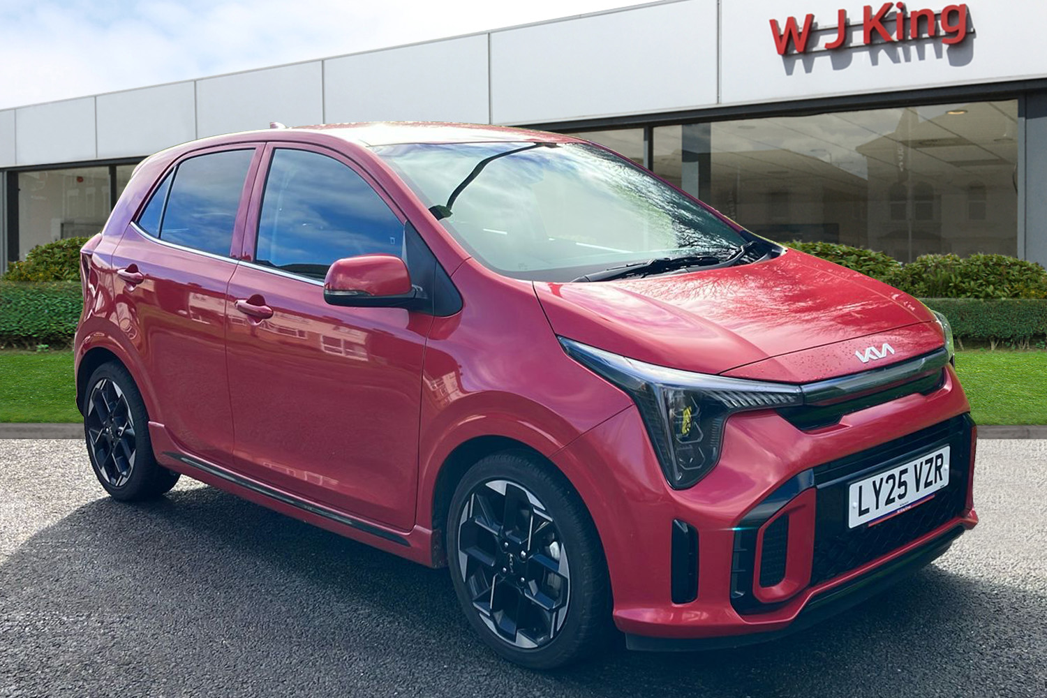 Main listing image - Kia Picanto