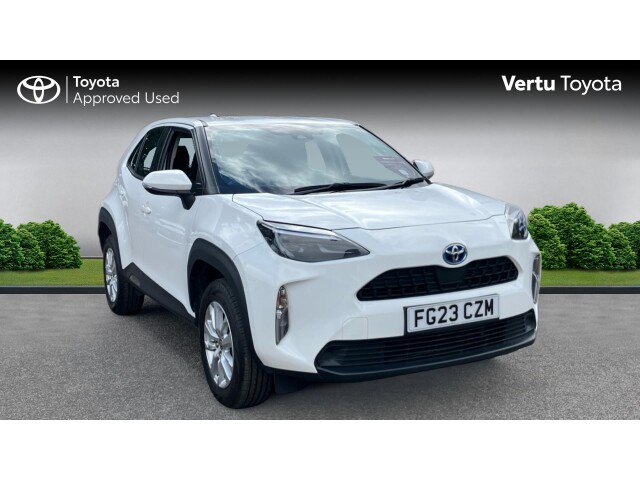 Main listing image - Toyota Yaris Cross