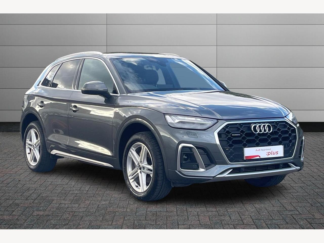 Main listing image - Audi Q5