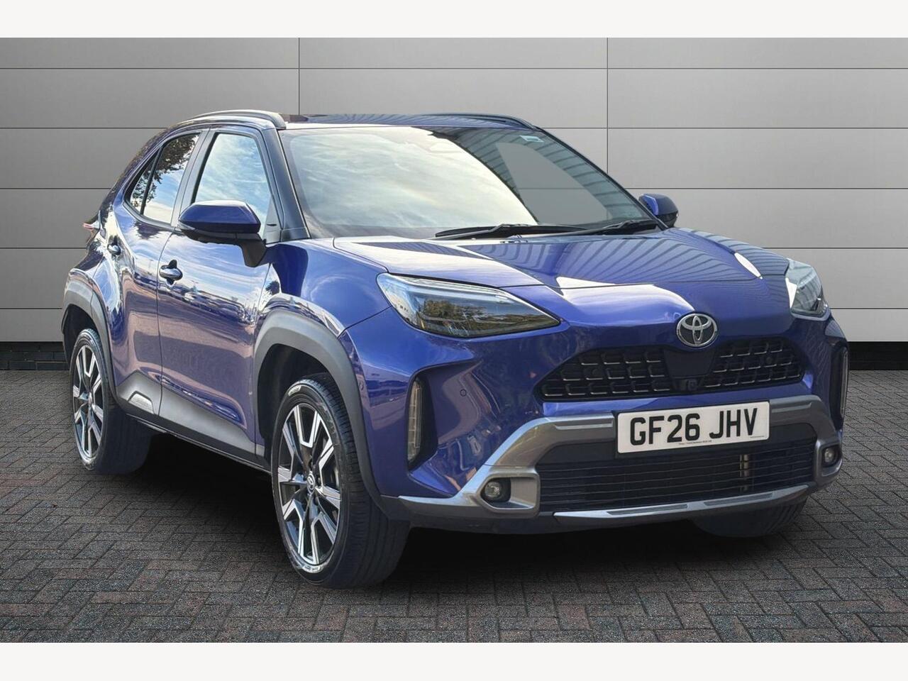 Main listing image - Toyota Yaris Cross