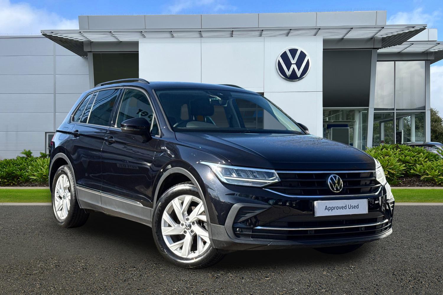 Main listing image - Volkswagen Tiguan