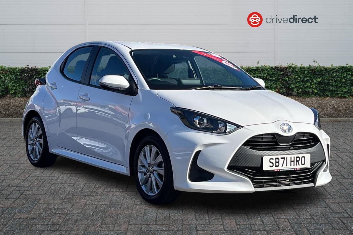 Main listing image - Toyota Yaris