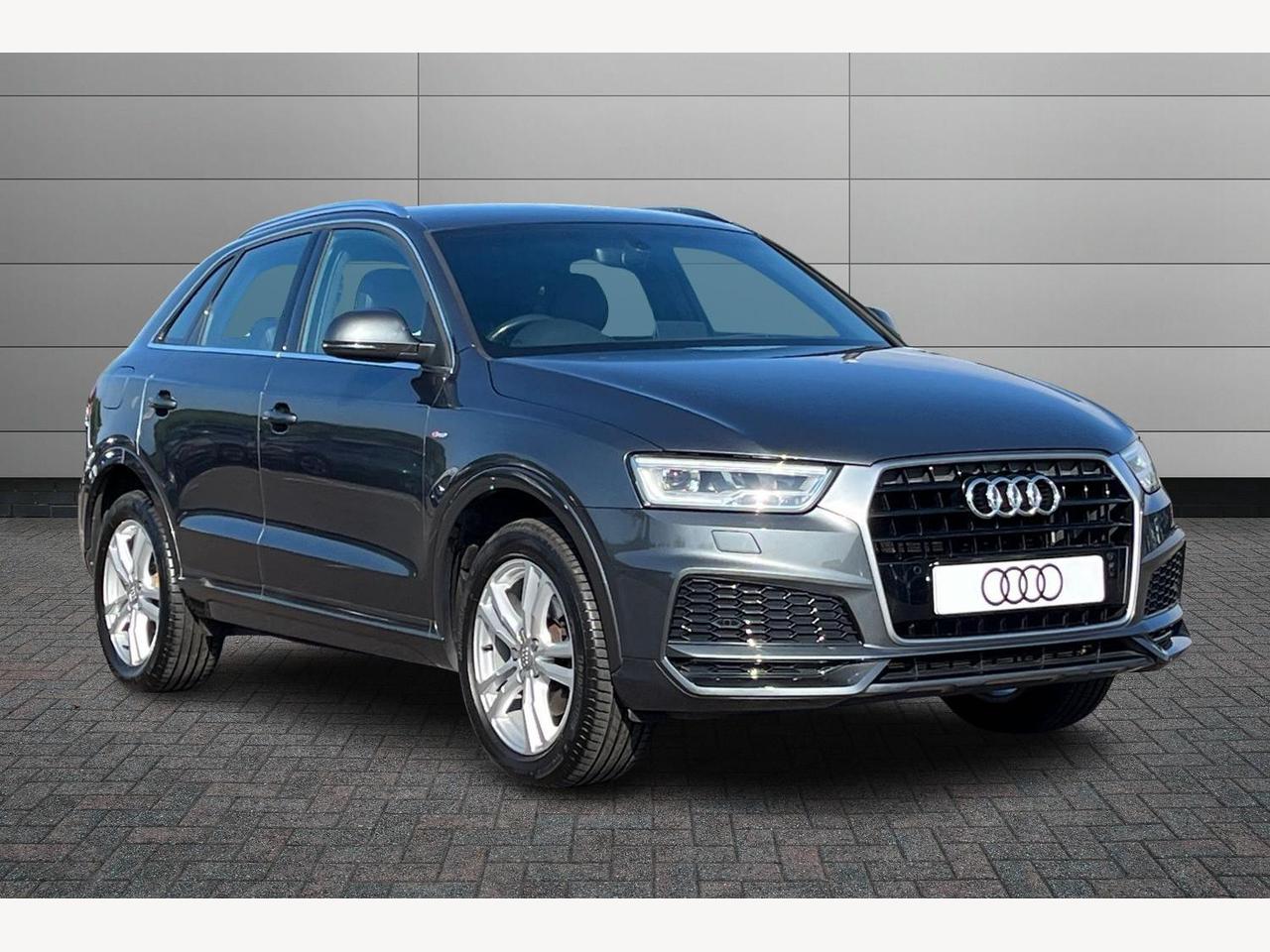 Main listing image - Audi Q3