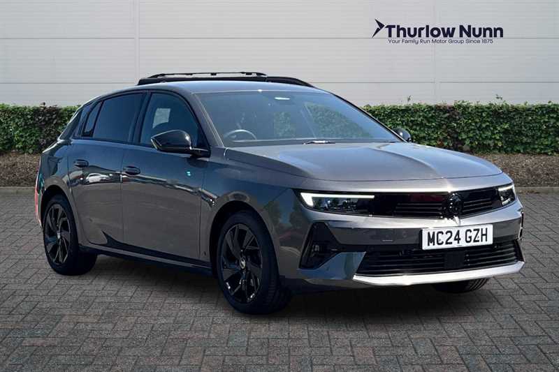 Main listing image - Vauxhall Astra