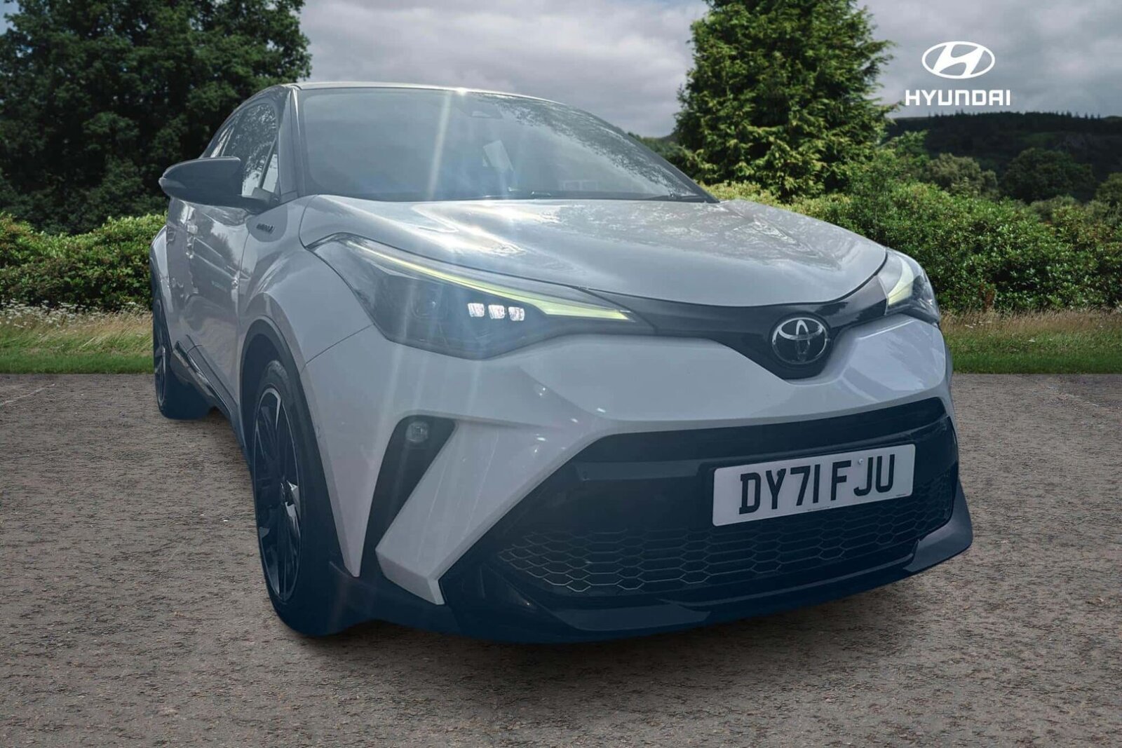 Main listing image - Toyota C-HR