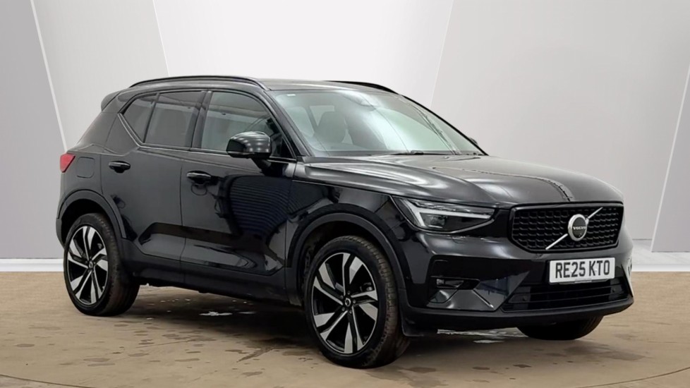 Main listing image - Volvo XC40