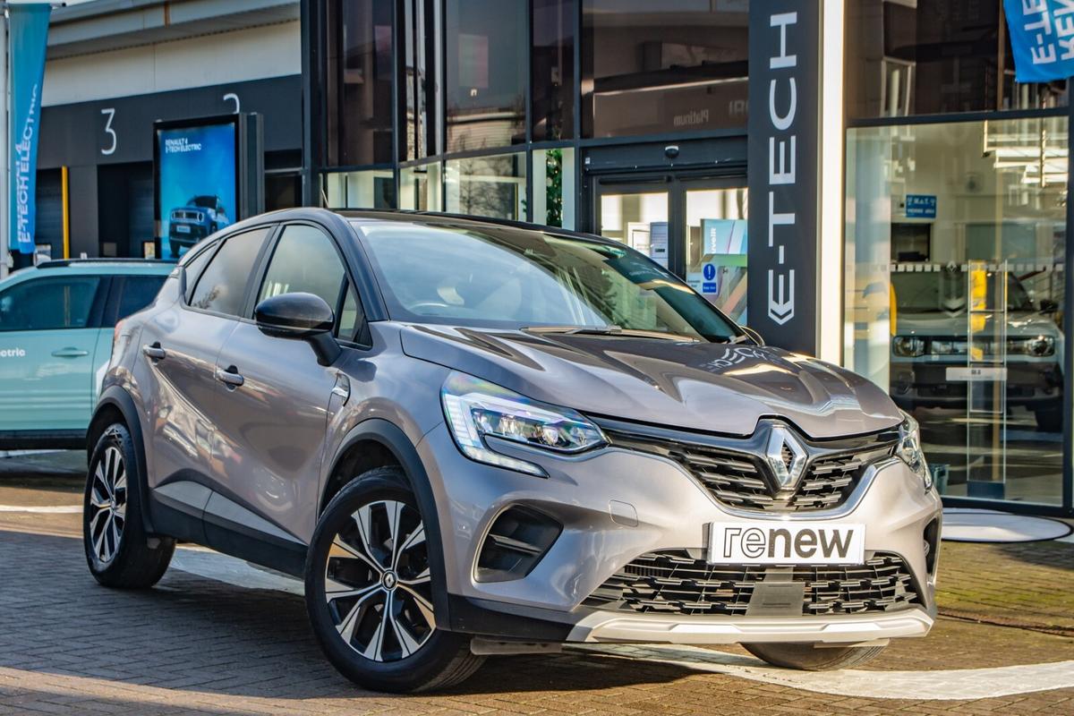 Main listing image - Renault Captur