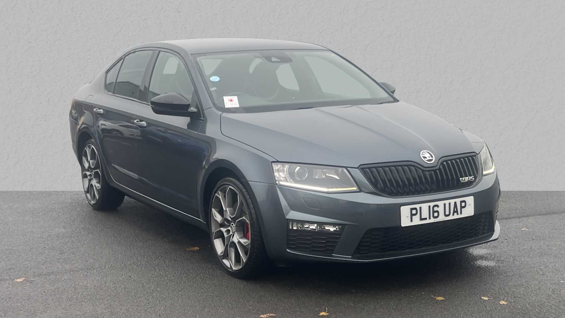 Main listing image - Skoda Octavia vRS