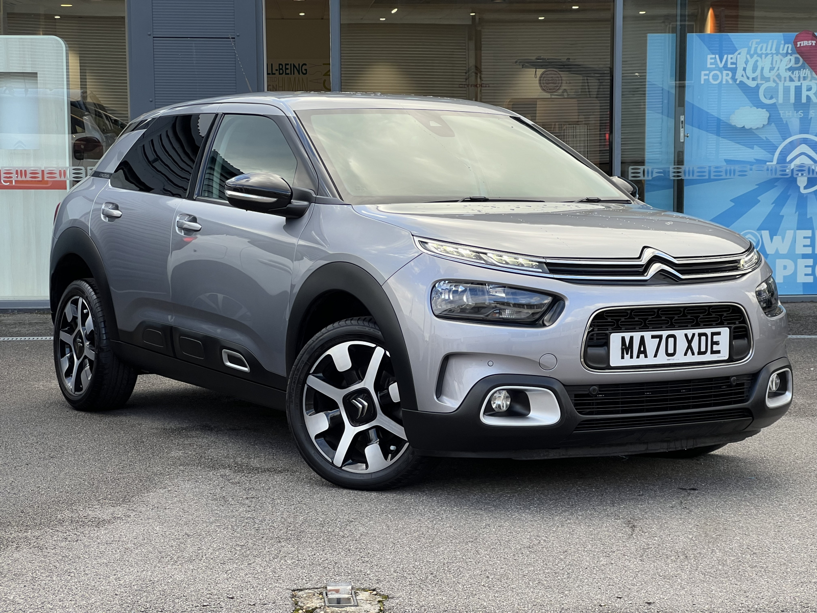 Main listing image - Citroen C4 Cactus