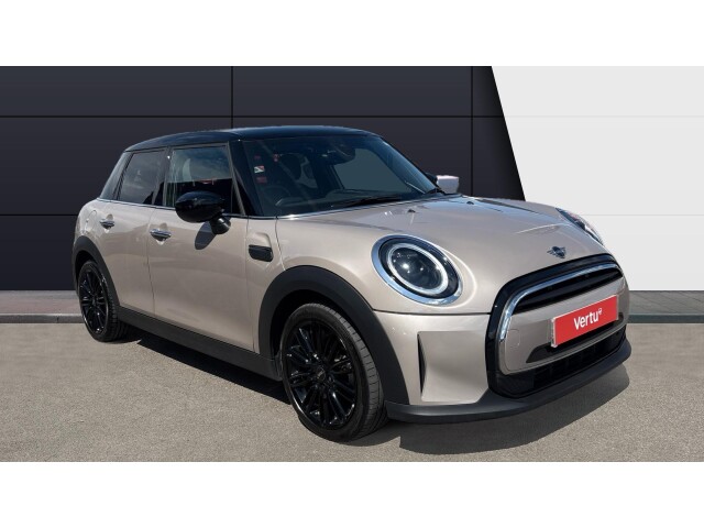 Main listing image - MINI Hatchback 5dr
