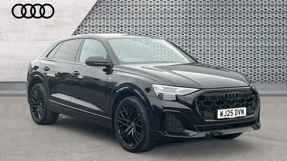 Main listing image - Audi Q8