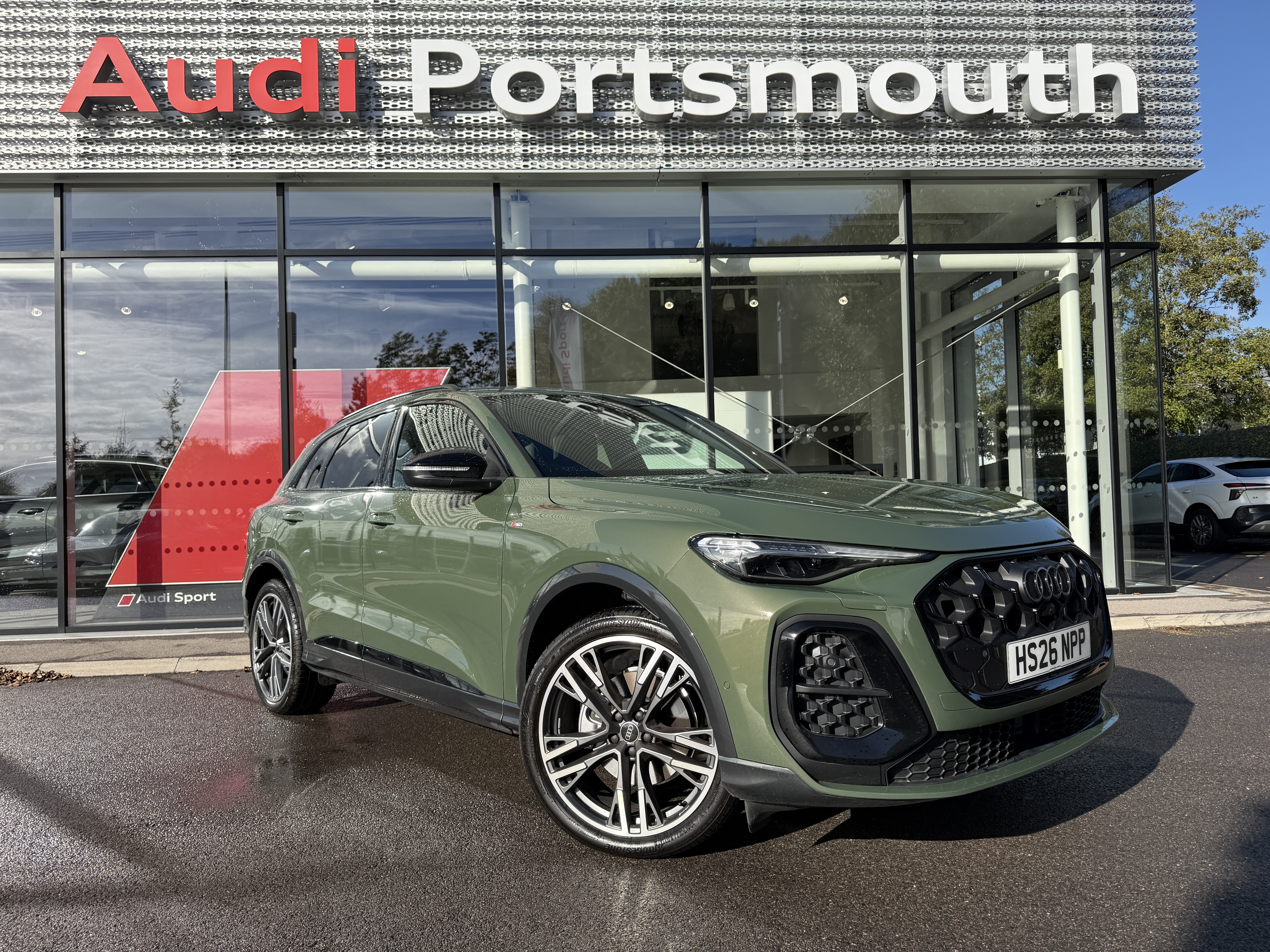 Main listing image - Audi Q5
