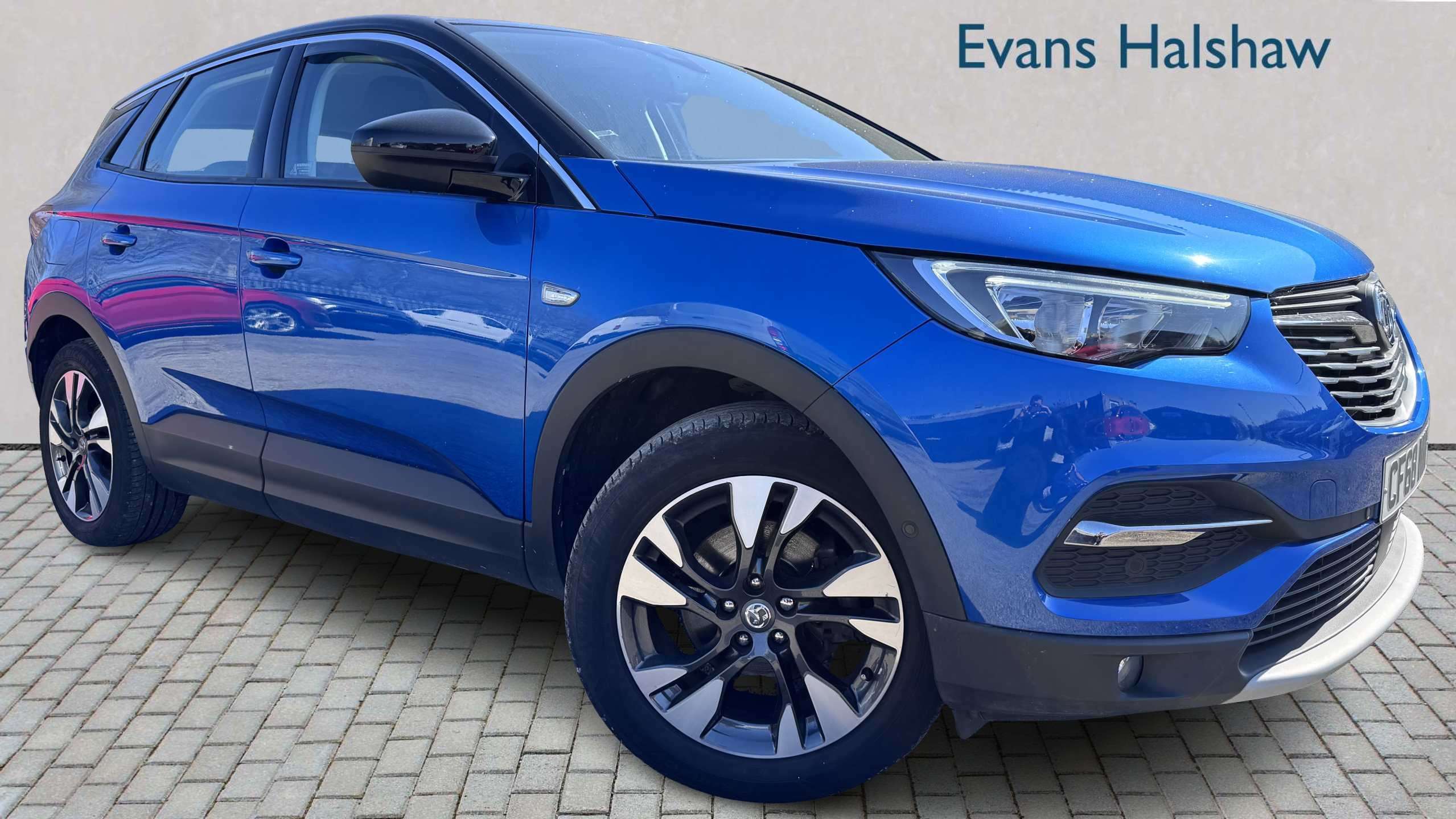 Main listing image - Vauxhall Grandland X