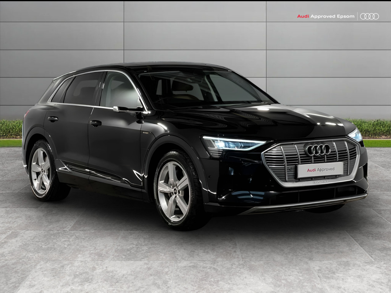 Main listing image - Audi e-tron