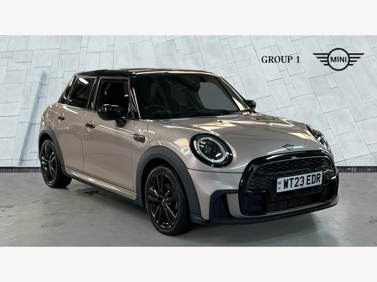 Main listing image - MINI Hatchback 5dr