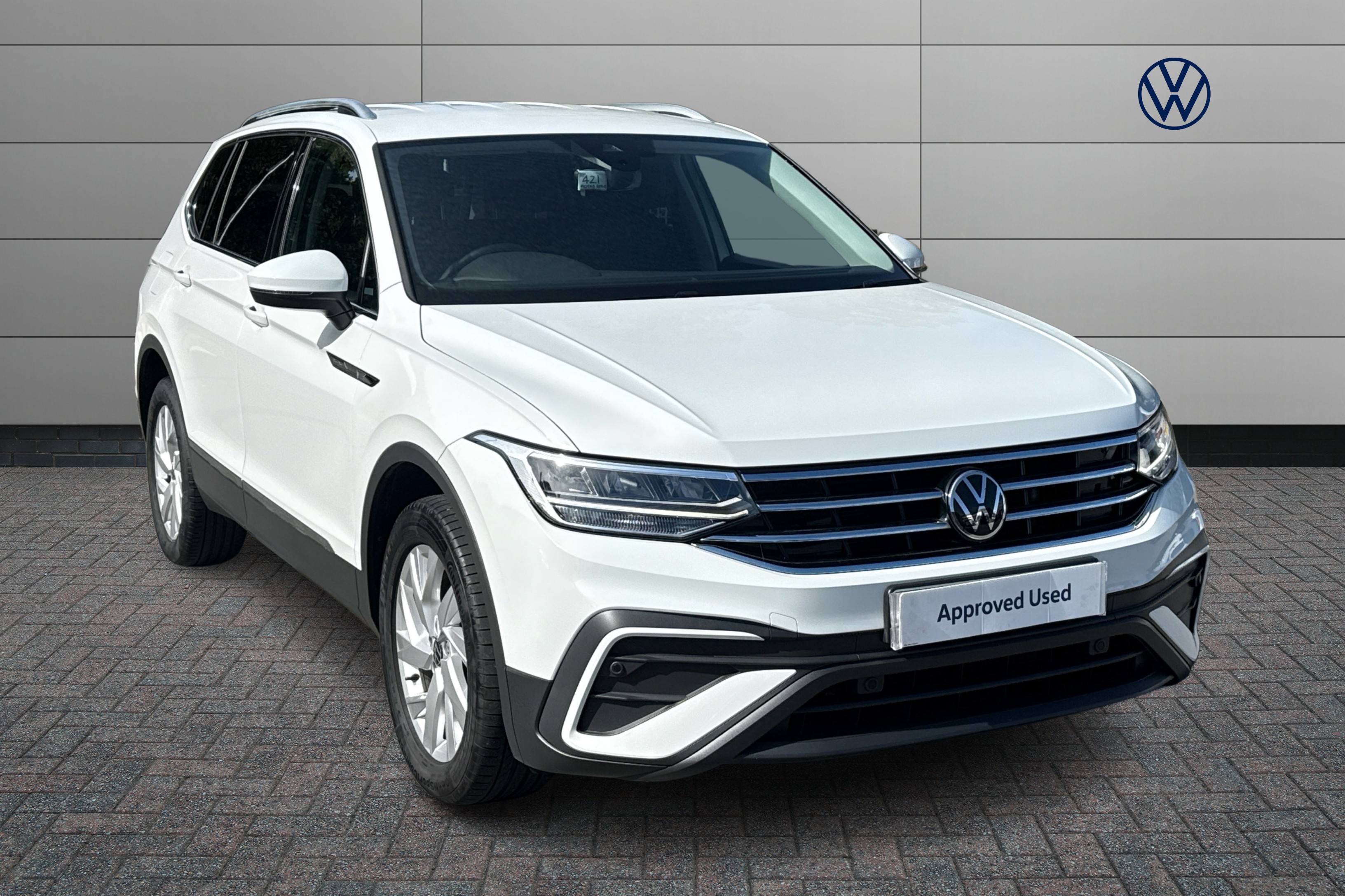 Main listing image - Volkswagen Tiguan Allspace