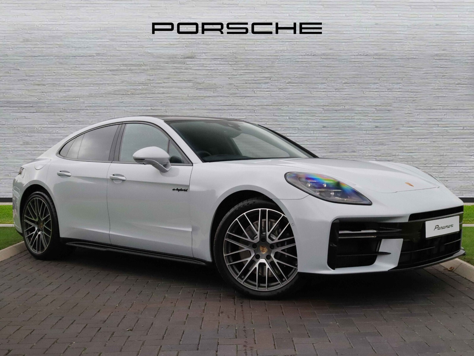 Main listing image - Porsche Panamera